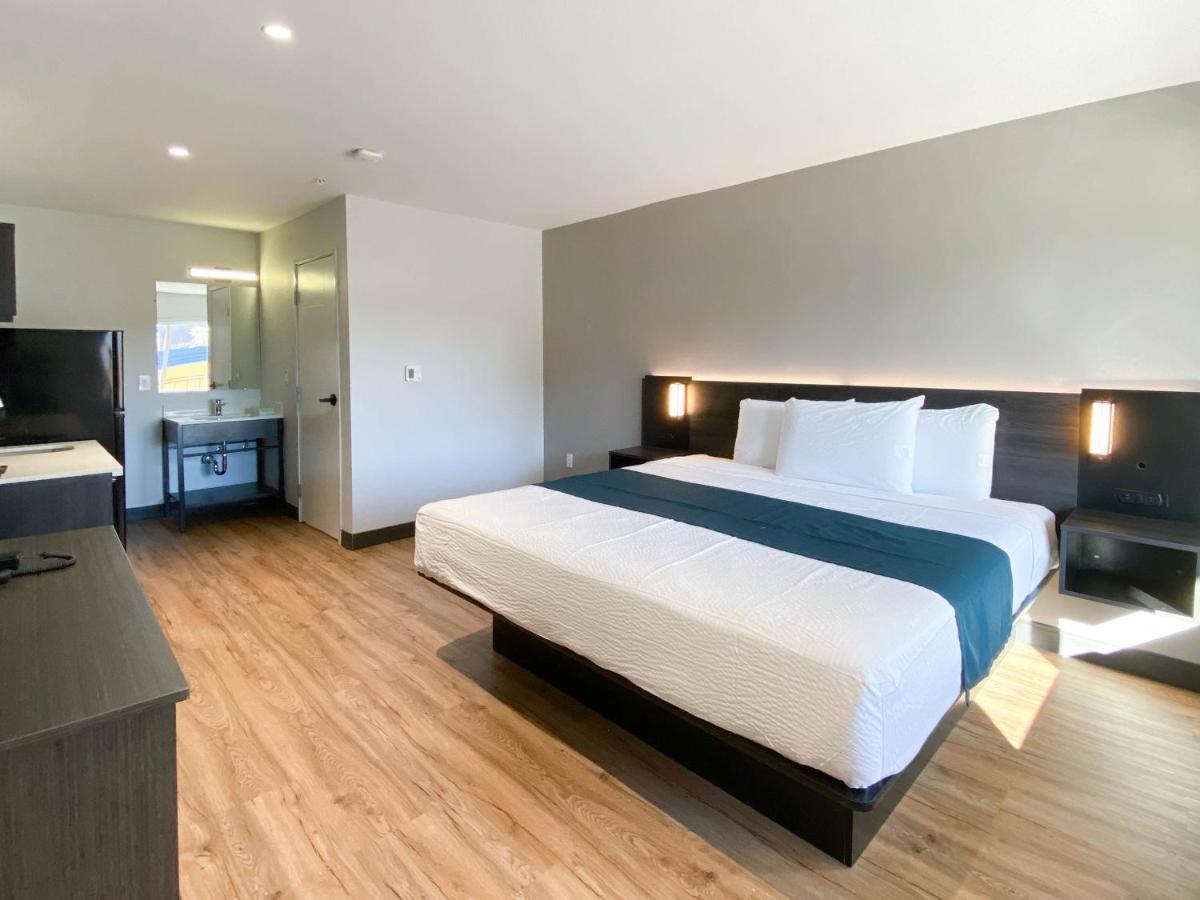 Studio 6 Suites Stockton, Ca Waterfront Extérieur photo